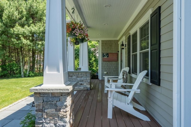 4 Kestrel Way, Carver, MA 02330 - porch with a lawn