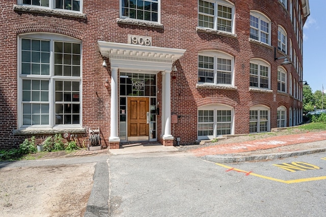 view of property entrance