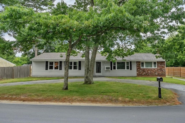 42 Charlotte Furnace Rd, Wareham, MA 02576 - ranch-style house featuring curved driveway and brick siding