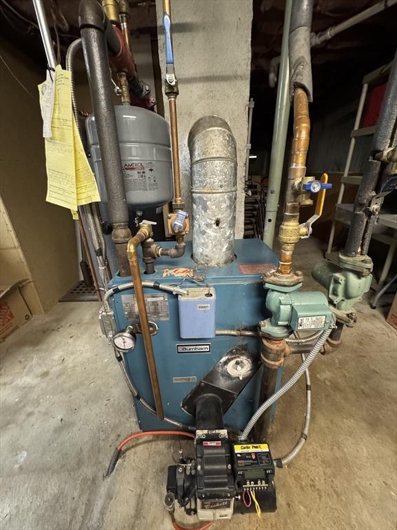 view of utility room