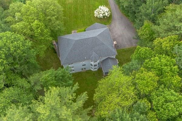 32 Twin Pond Ln, Sudbury, MA 01776 - aerial view of property and surrounding area