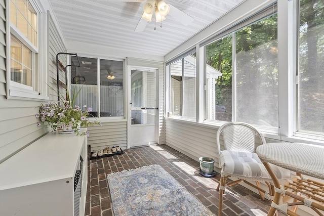 30 Brigham St, Hudson, MA 01749 - sunroom / solarium with ceiling fan
