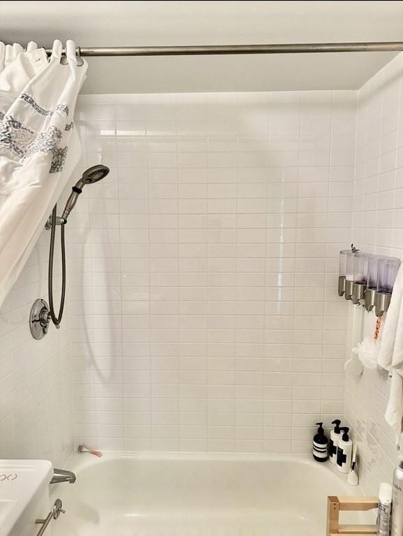 2 Earhart Unit 121, Cambridge, MA 02141 - bathroom featuring washtub / shower combination