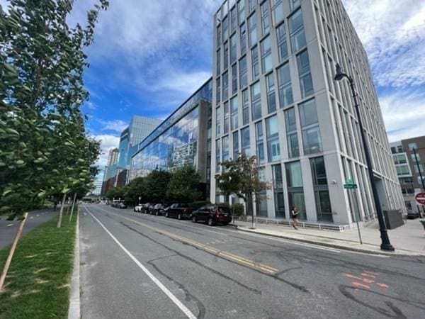 2 Earhart Unit 121, Cambridge, MA 02141 - view of building exterior