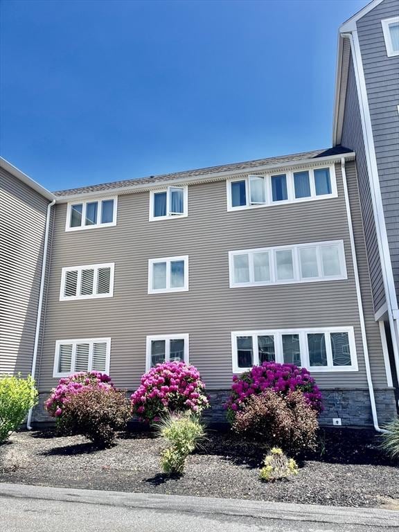 38 Dunham Rd Unit 303, Beverly, MA 01915 - view of property