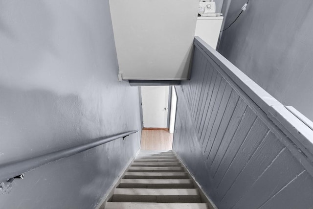 686-688 E Ave, Warwick, RI 02886 - view of staircase