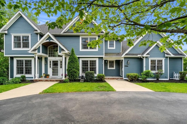 10 Gianna Dr, Saugus, MA 01906 - view of front of home with a shingled roof and a front lawn