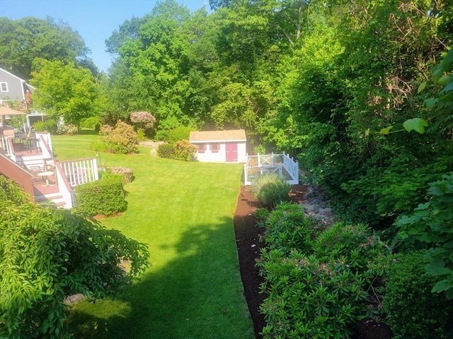 30 Ridgewood Ln, Quincy, MA 02169 - view of grassy yard featuring an outdoor structure