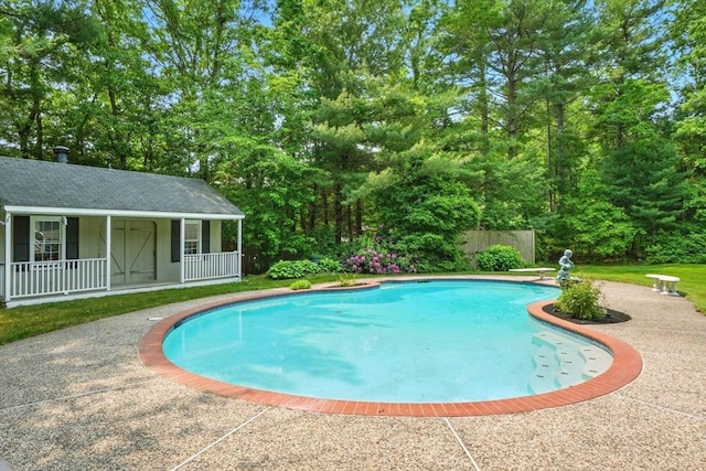 105 Old Barn Path, Marshfield, MA 02050 - swimming pool with a porch and a diving board