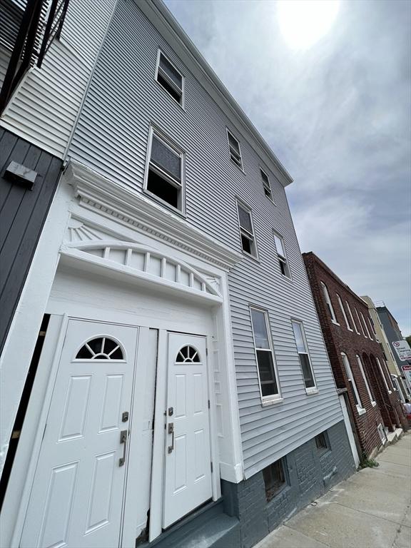 110 Old Harbor St, Boston, MA 02127 - view of side of property