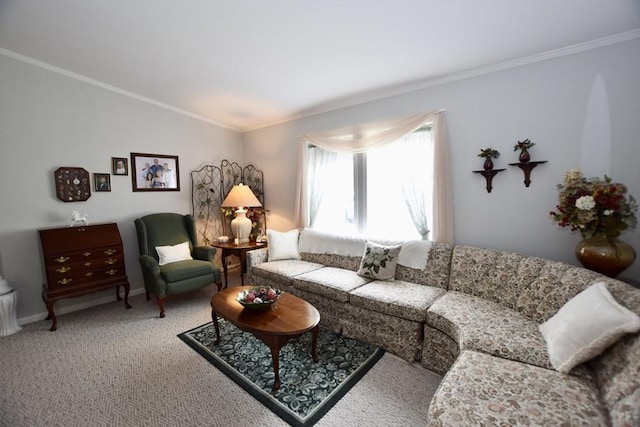 carpeted living room featuring crown molding and baseboards