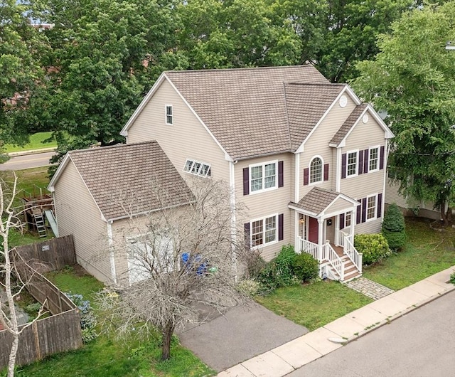 view of front facade featuring a garage