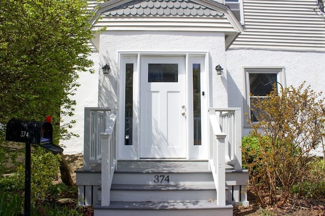 374 Swains Pond Ave, Melrose, MA 02176 - entrance to property with stucco siding