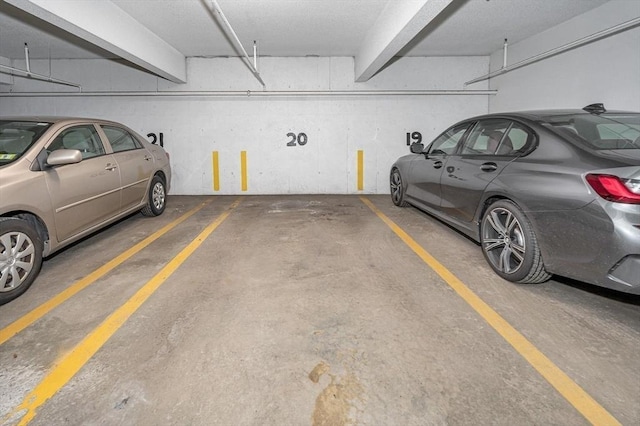 300 Candlewood Park Unit 32, Nashua, NH 03062 - view of parking garage