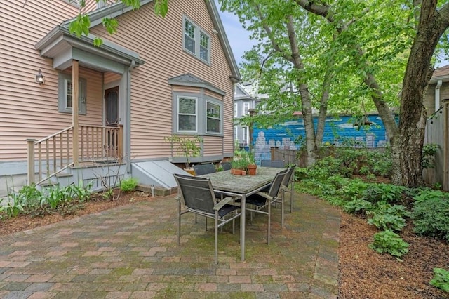 5 Willow Ave, Somerville, MA 02144 - view of patio / terrace with fence