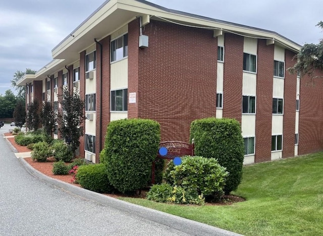 74 Beach St Unit 1-3, Woburn, MA 01801 - view of building exterior