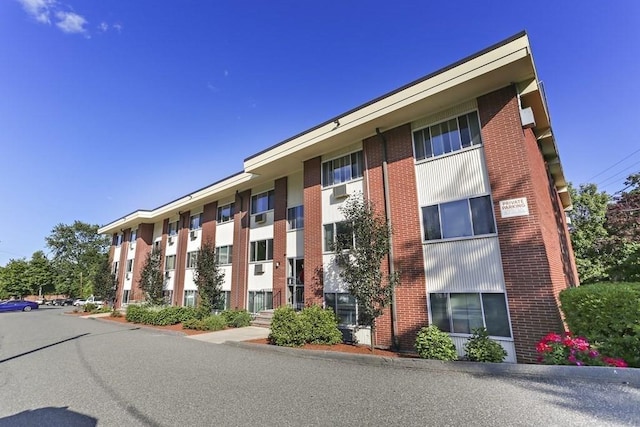 74 Beach St Unit 1-3, Woburn, MA 01801 - view of property