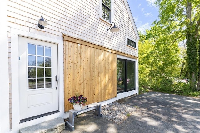 831 Main St, Dennis, MA 02638 - view of doorway to property