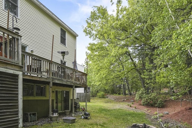60 Mahogany Run Unit 60, Leominster, MA 01453 - view of yard with a deck