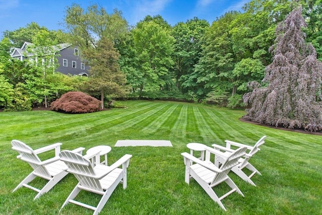 114 Chestnut St, North Reading, MA 01864 - view of grassy yard