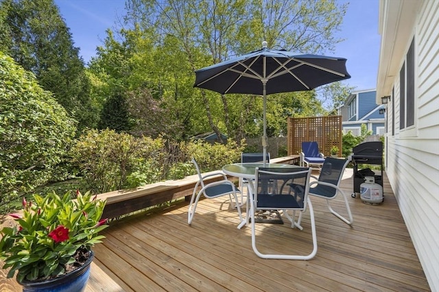 3 Roosevelt Pl, Newburyport, MA 01950 - wooden terrace with outdoor dining area