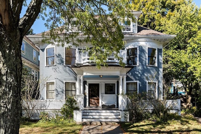 30 Welles Ave Unit 2, Boston, MA 02124 - view of front of property with a porch