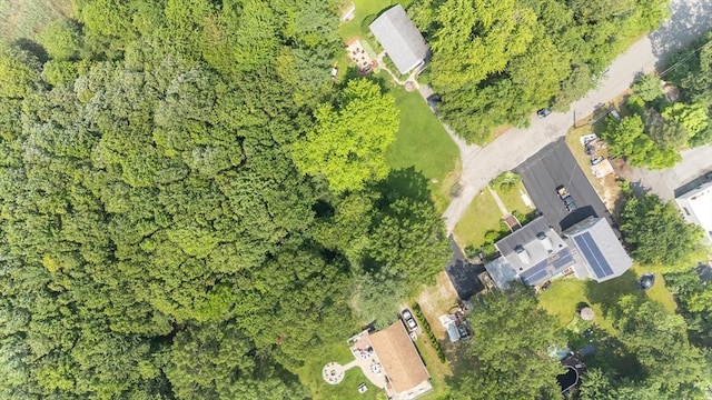 53 Vinal St, Dracut, MA 01826