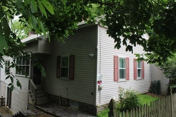 46 Colrain St, Greenfield, MA 01301 - view of side of home