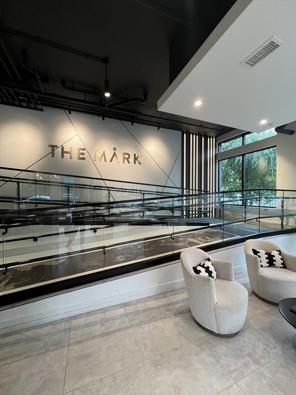 99 Sumner St Unit 307, Boston, MA 02128 - view of building lobby