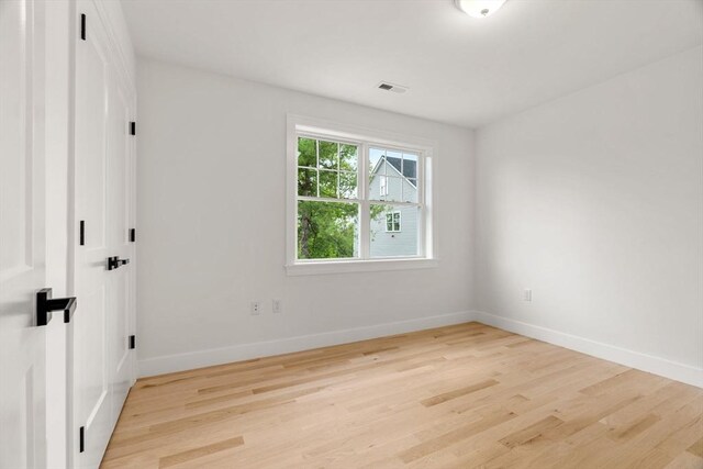 10 Sylvan Hill Xing, Haverhill, MA 01832 - empty room featuring light wood-style flooring and baseboards