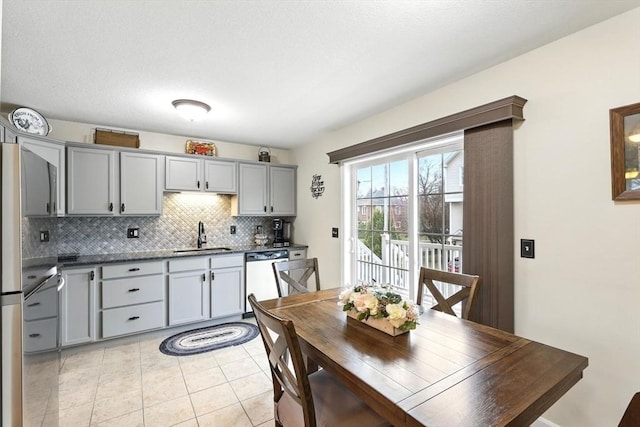 dining room with light tile patterned floors