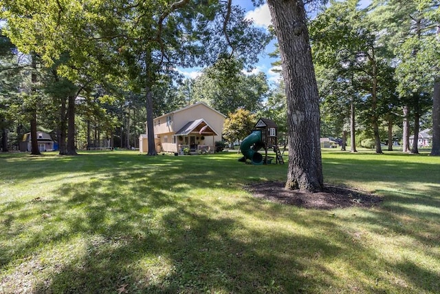 view of yard featuring a playground