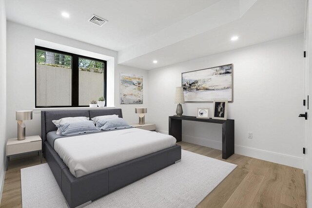 17 Prospect Hill Rd, Lexington, MA 02420 - bedroom with light wood finished floors, recessed lighting, and baseboards