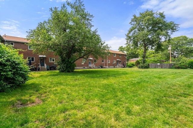 172 Bishop Dr Unit 172, Framingham, MA 01702 - view of grassy yard