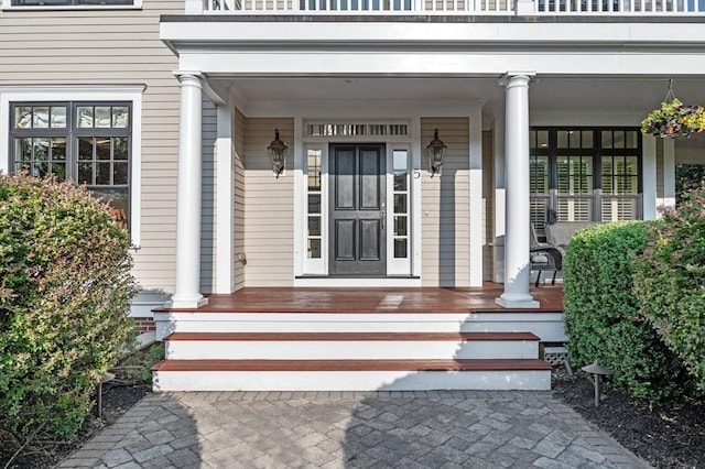 5 Carolina Way, Boxford, MA 01921 - entrance to property with covered porch