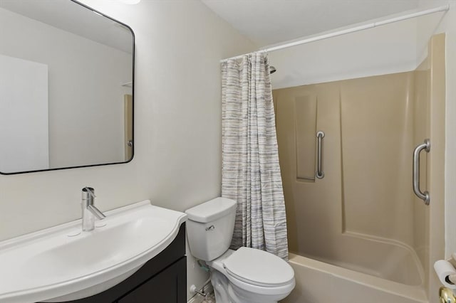 21 Central Ave Unit 30, Everett, MA 02149 - bathroom with a shower with curtain and vanity