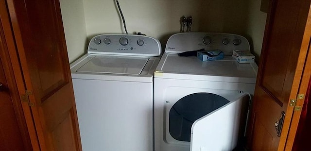 562 Main, Medford, MA 02155 - washroom featuring washer and dryer
