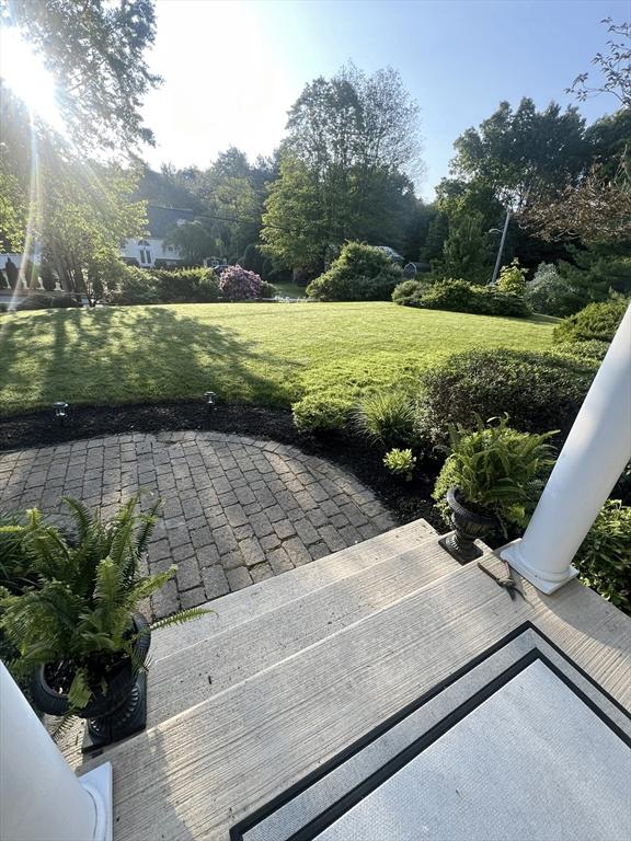 356 Grafton St, Shrewsbury, MA 01545 - view of patio