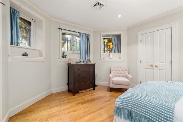 341 Beacon Unit 2F, Boston, MA 02116 - bedroom with light wood-style floors, crown molding, and recessed lighting