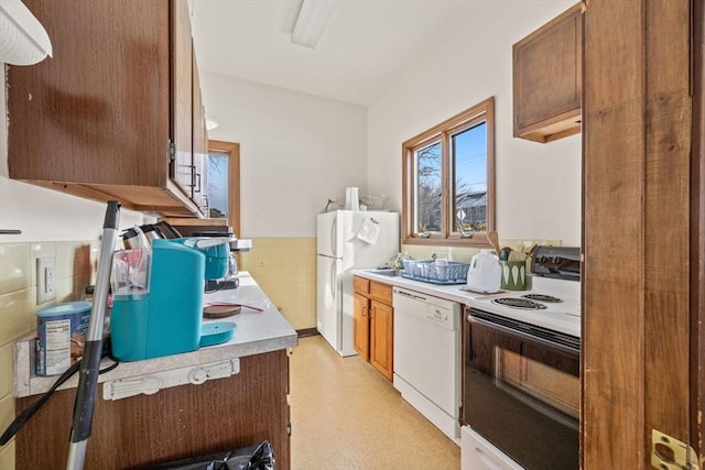 kitchen featuring white appliances