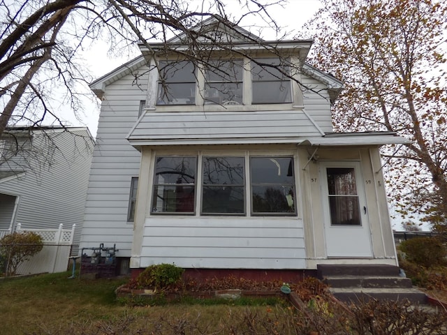 view of front facade