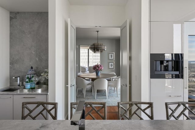 dining room with an inviting chandelier