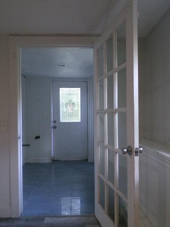 19 Saint Anns Ln, Falmouth, MA 02536 - hallway with french doors