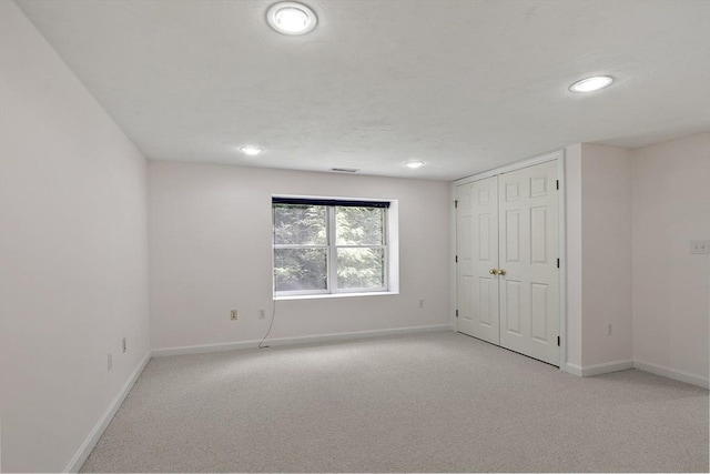 5 Mckinley Dr, Acton, MA 01720 - unfurnished bedroom featuring light carpet, baseboards, recessed lighting, and a closet