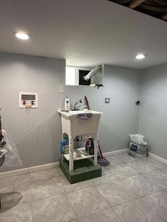 89-91 Cambridge St, Lawrence, MA 01843 - laundry room with washer hookup and recessed lighting