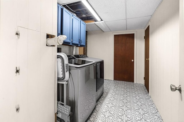 laundry area featuring cabinet space and independent washer and dryer