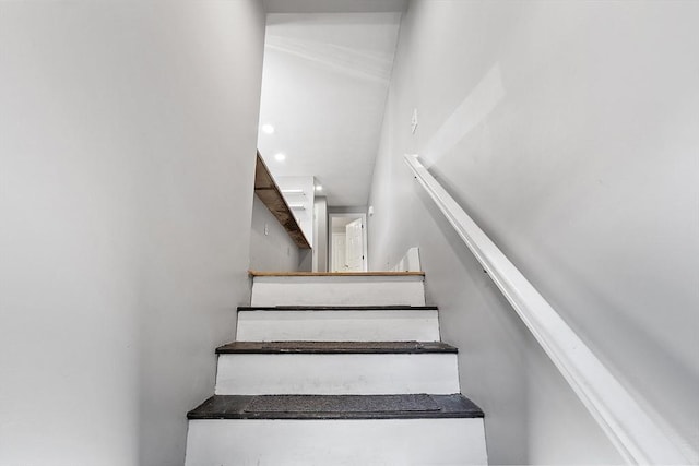 13 Berrington Rd Unit 13, Leominster, MA 01453 - view of stairs