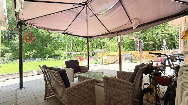 9 Willow Rd, Holbrook, MA 02343 - view of patio / terrace