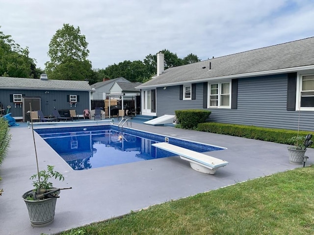 77 Westwood Pkwy, Southbridge, MA 01550 - swimming pool featuring a patio area and a diving board