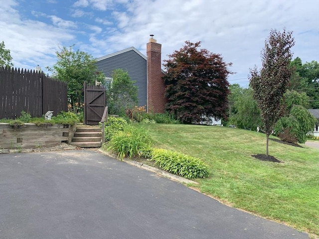77 Westwood Pkwy, Southbridge, MA 01550 - view of yard